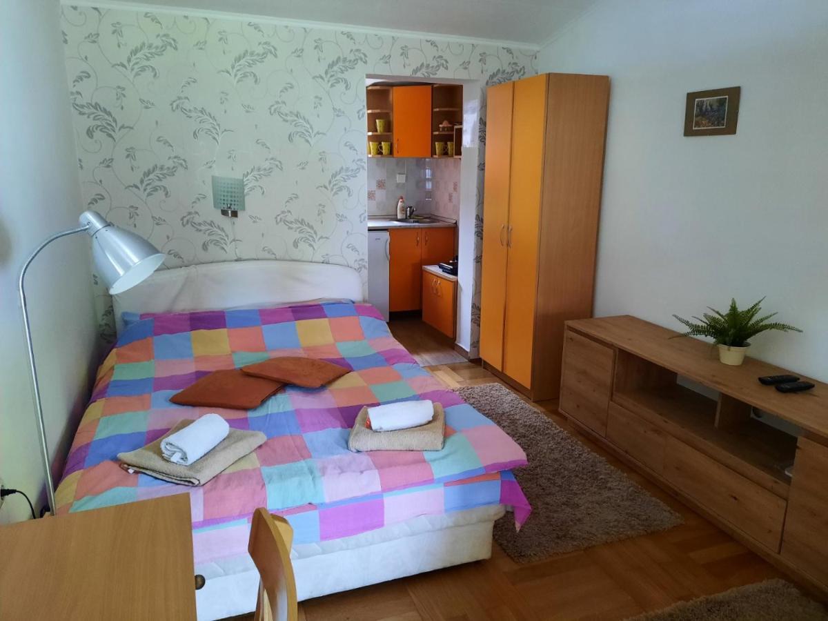 פרוצ'ץ Apartmani Jovanovic מראה חיצוני תמונה
