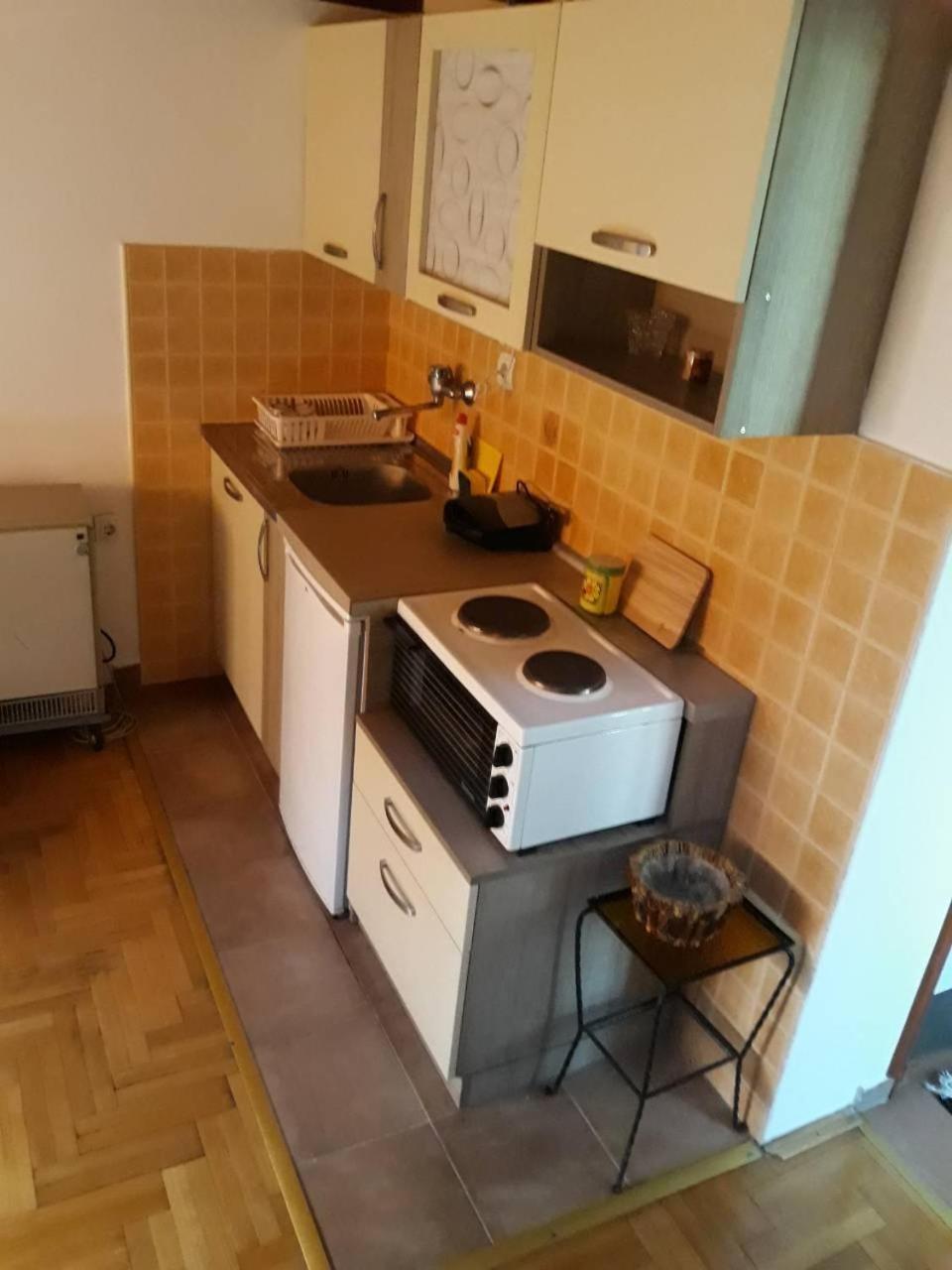 פרוצ'ץ Apartmani Jovanovic מראה חיצוני תמונה