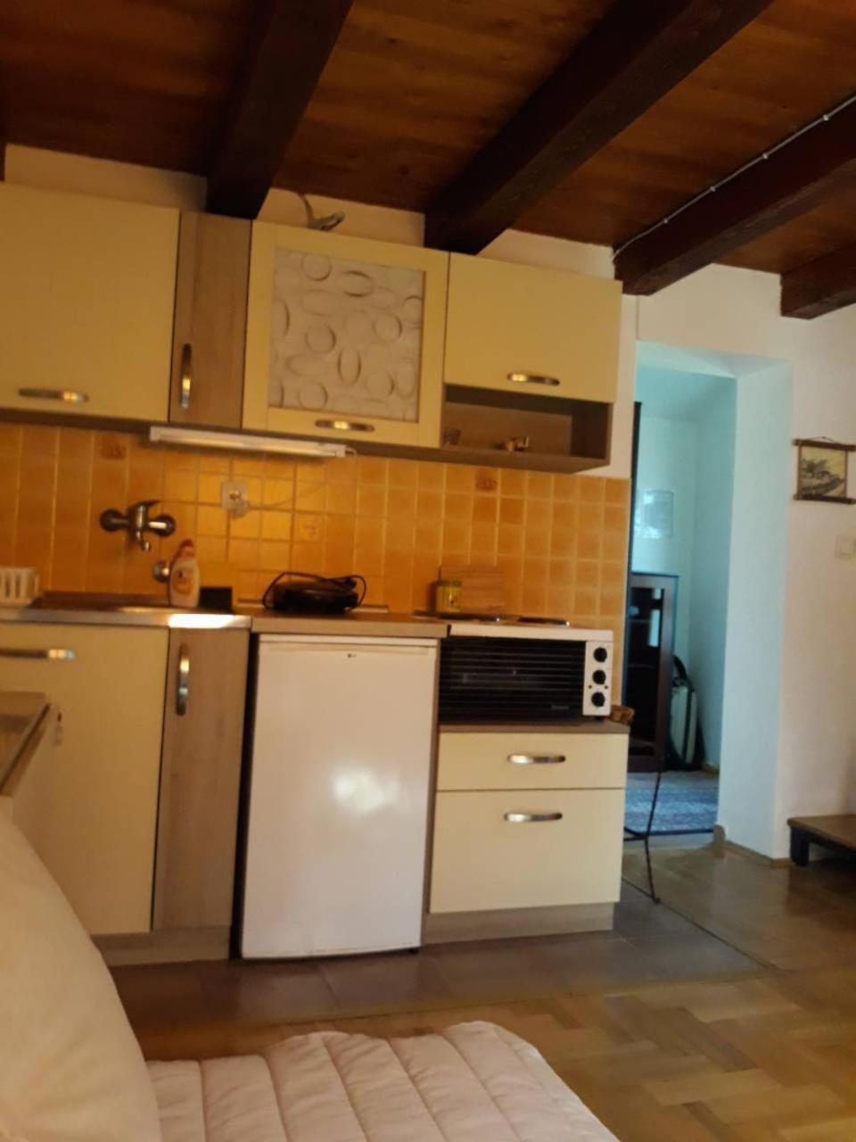 פרוצ'ץ Apartmani Jovanovic מראה חיצוני תמונה