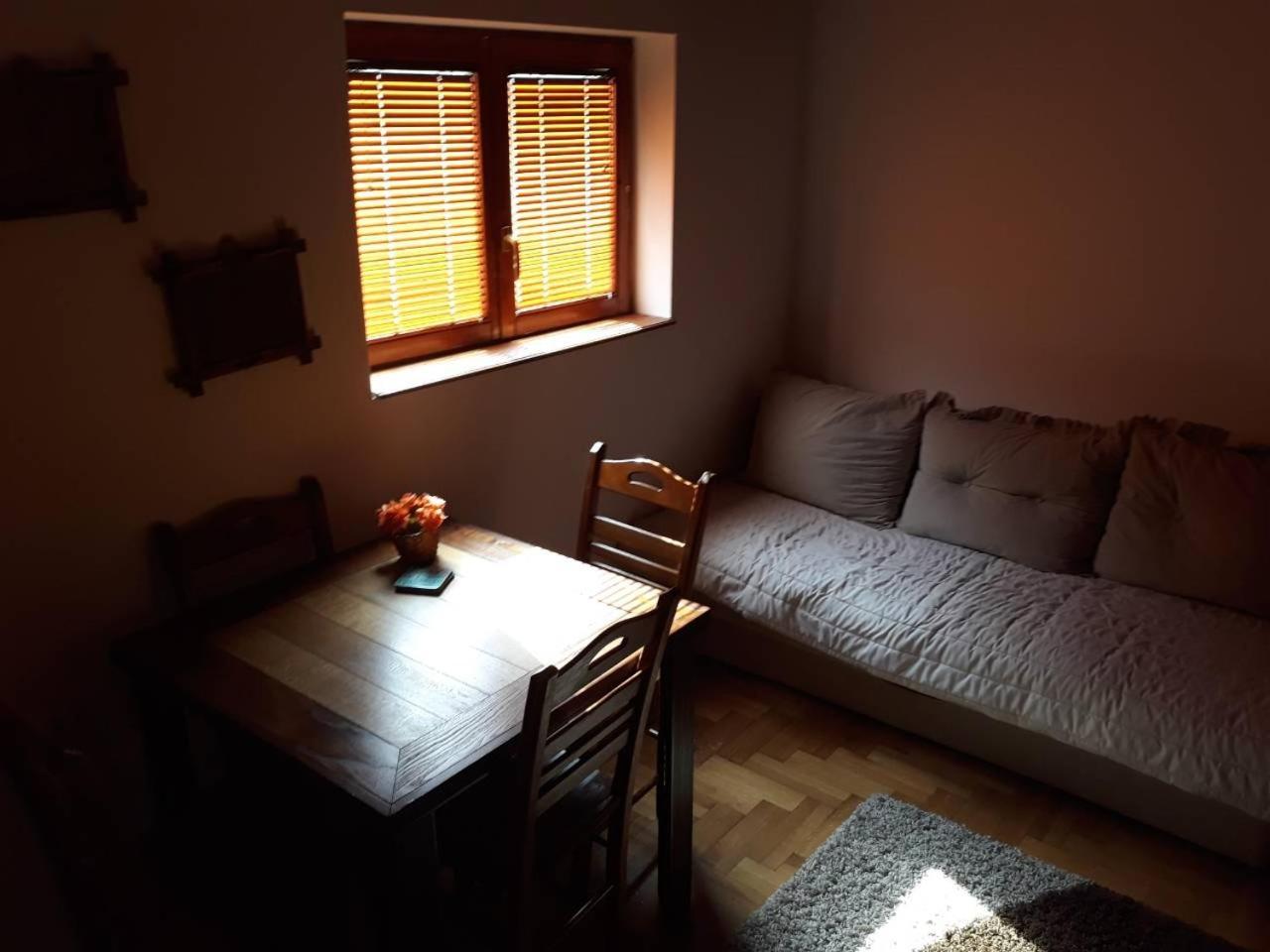 פרוצ'ץ Apartmani Jovanovic מראה חיצוני תמונה
